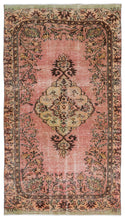 Load image into Gallery viewer, Vintage Turkish Rug, GA17748