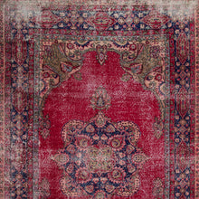 Load image into Gallery viewer, Vintage Turkish Rug, GA19315