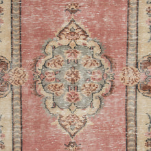 Load image into Gallery viewer, Vintage Turkish Rug, GA19347