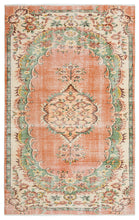 Load image into Gallery viewer, Vintage Turkish Rug, GA19593