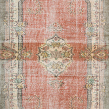 Load image into Gallery viewer, Vintage Turkish Rug, GA19642