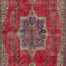 Load image into Gallery viewer, Vintage Turkish Rug, GA20023