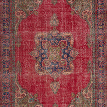 Load image into Gallery viewer, Vintage Turkish Rug, GA20061