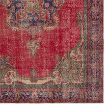 Load image into Gallery viewer, Vintage Turkish Rug, GA20061