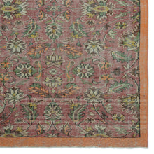 Load image into Gallery viewer, Vintage Turkish Rug, GA23543