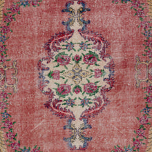 Load image into Gallery viewer, Vintage Turkish Rug, GA33476
