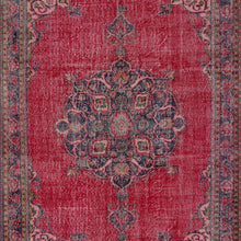 Load image into Gallery viewer, Vintage Turkish Rug, GA33480