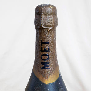 Moet and Chandon Champagne Advert Bottle, G048