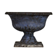 Load image into Gallery viewer, Cast Iron Urn, G010